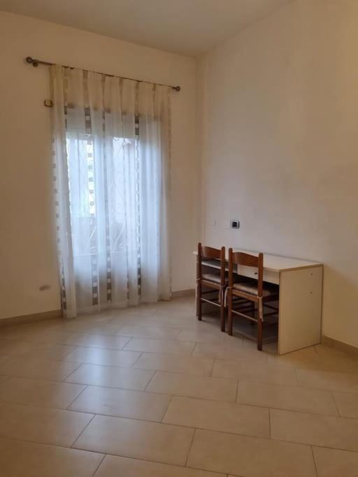 Delizioso E Silenzioso Appartamento A Roma Kültér fotó