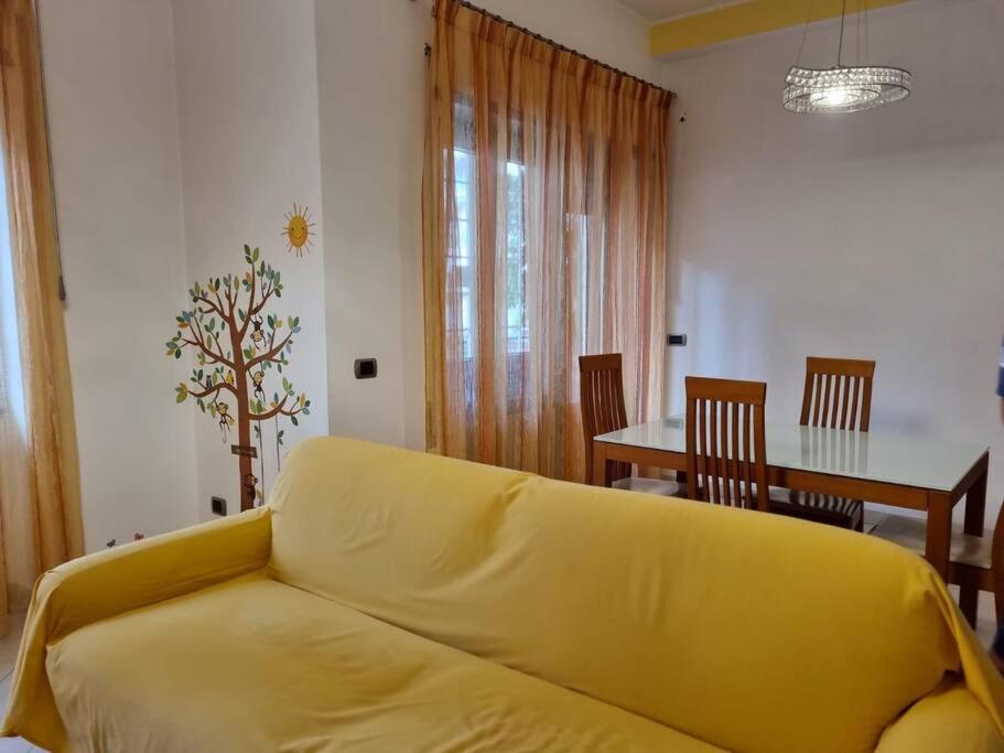 Delizioso E Silenzioso Appartamento A Roma Kültér fotó